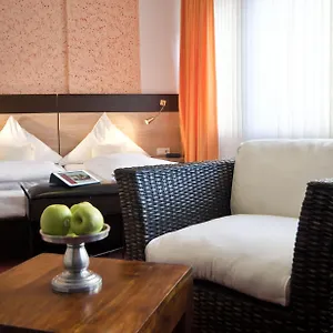 *** Hotel Cascade Superior Germania